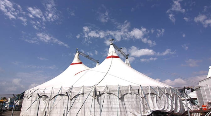 Know these facts before hiring a tent rental company