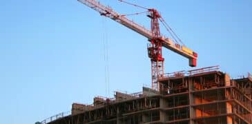 How to choose a crane rental company?